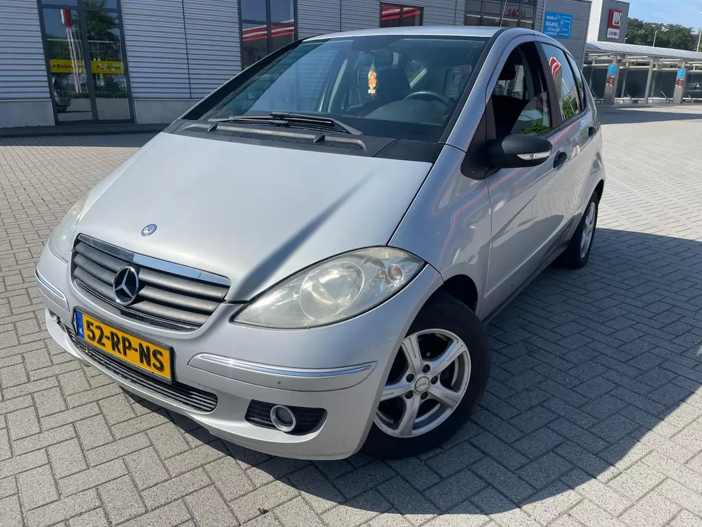 Mercedes-Benz A-Klasse 150 Classic AIRCO NIEUWE APK LM VELGEN