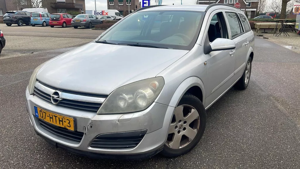 Opel Astra Wagon 1.8 Essentia SW CLIMA AIRCO APK NAP